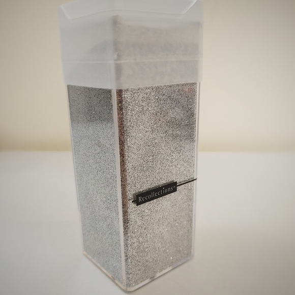 New Recollections Extra Fine Silver Glitter - Picture 2 of 8